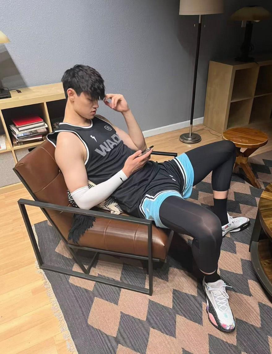 开云体育-曾凡博工作室：曾凡博完成训练及康复，后天将与篮网队会合