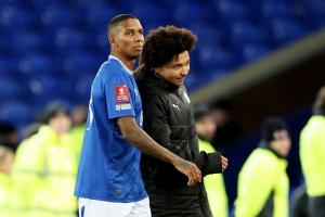 开云官网-上阵父子兵？阿什利-扬儿子加入伊镇U21，父子二人有望并肩作战