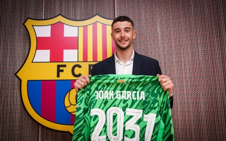 巴萨今日向西甲递交霍安-加西亚的注册材料 西媒透露