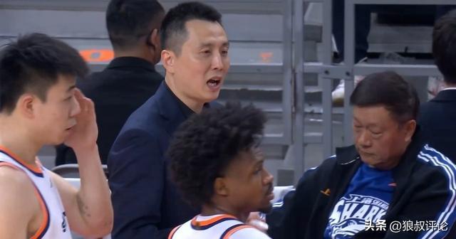 开云入口-上海主帅：王哲林达成1万分里程碑非常难得 希望保持健康多打几年